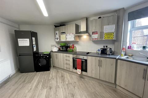 3 bedroom flat to rent - Brighton Grove, Newcastle Upon Tyne