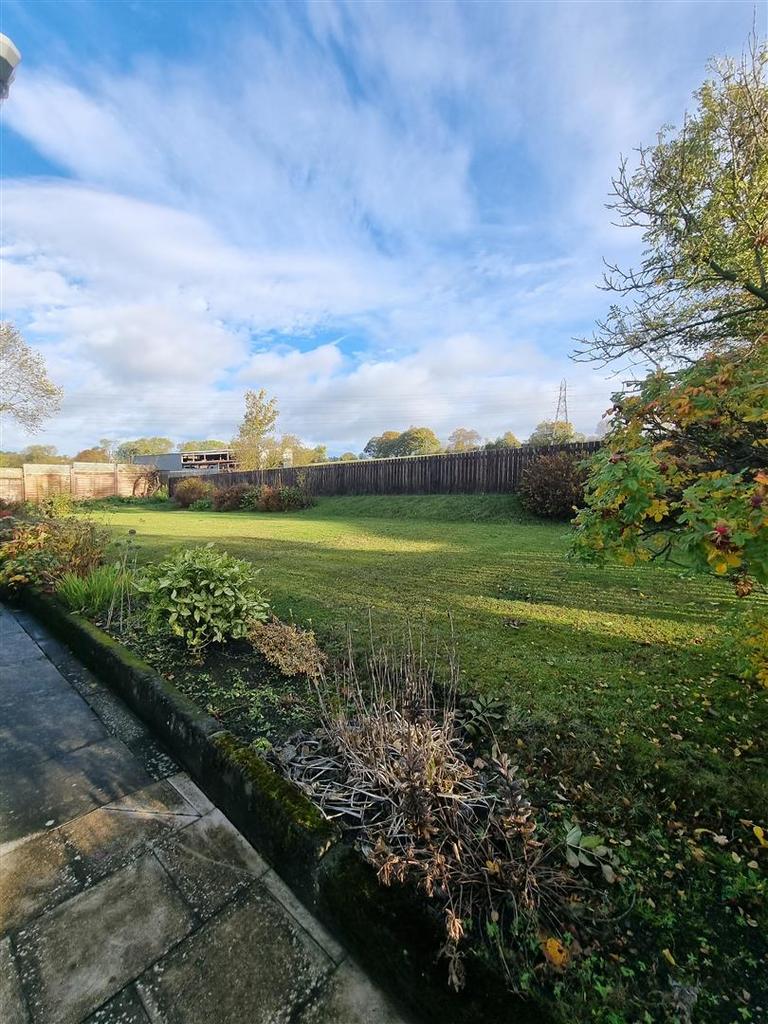 Park Cottages, Howden Le Wear, Crook 2 bed bungalow £850 pcm (£196 pw)