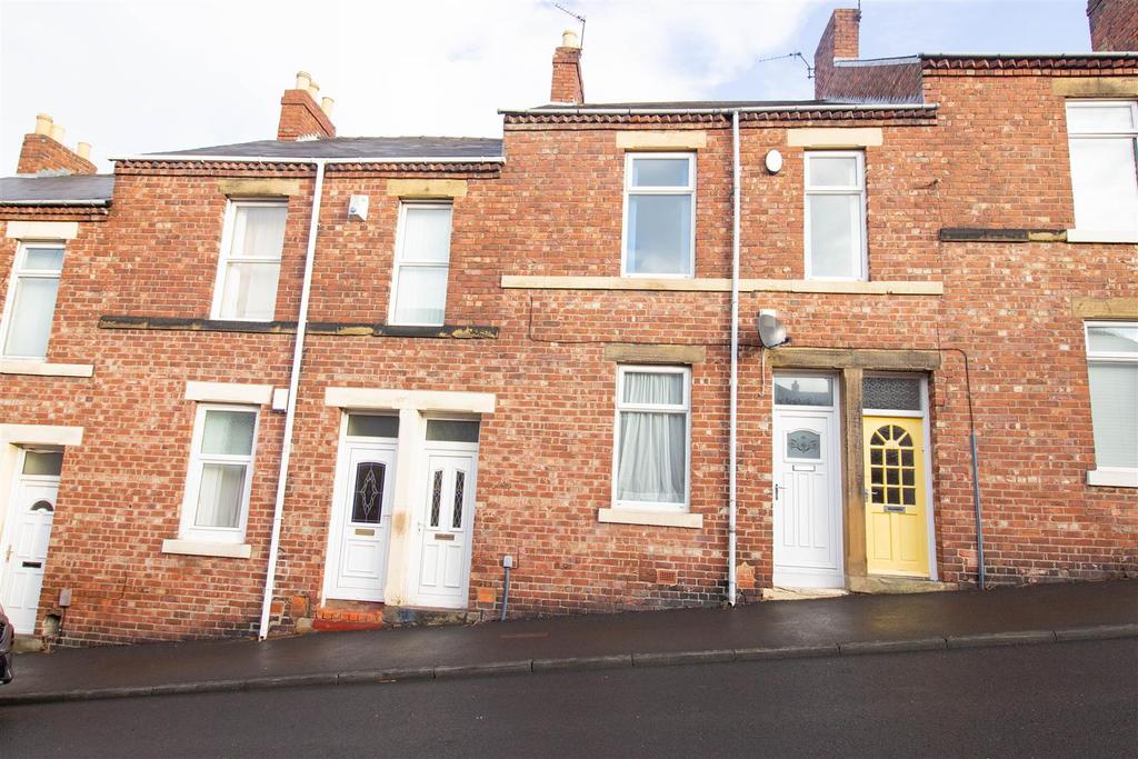 Robson Street, Low Fell, Gateshead 2 bed flat £110,000