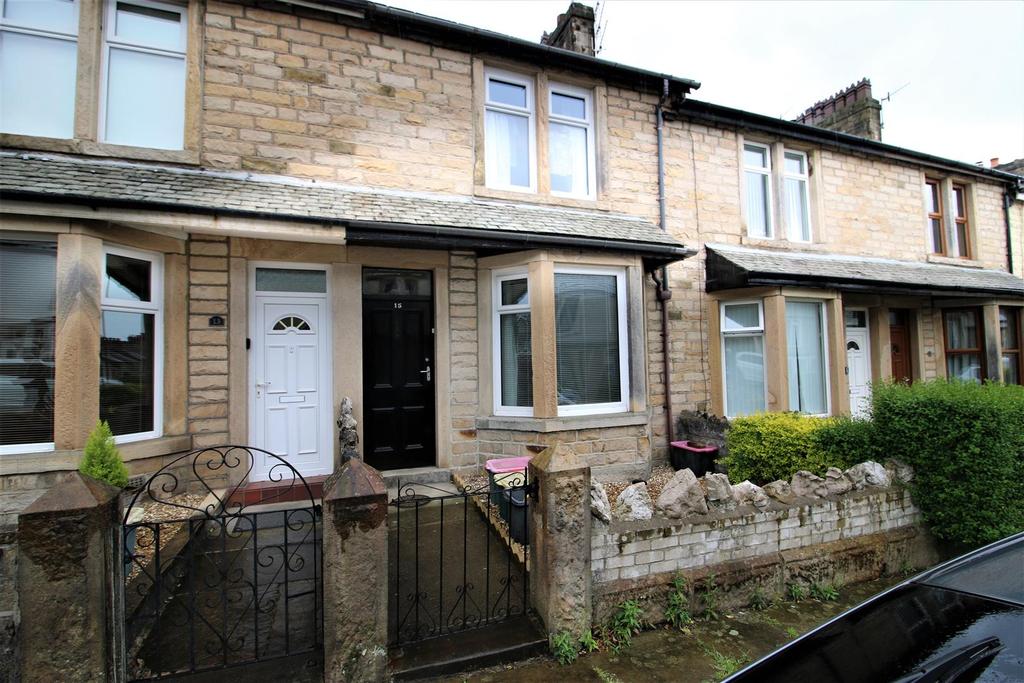 Newsham Road, Bowerham, Lancaster 3 bed private hall £520 pcm (£120 pw)