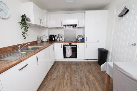 3 bedroom terraced house for sale - Younghayes Road, Cranbrook, Exeter