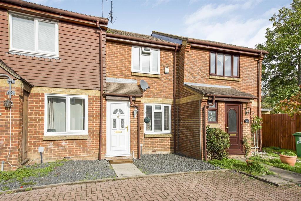 Alder Close, Slough 2 bed terraced house for sale £325,000