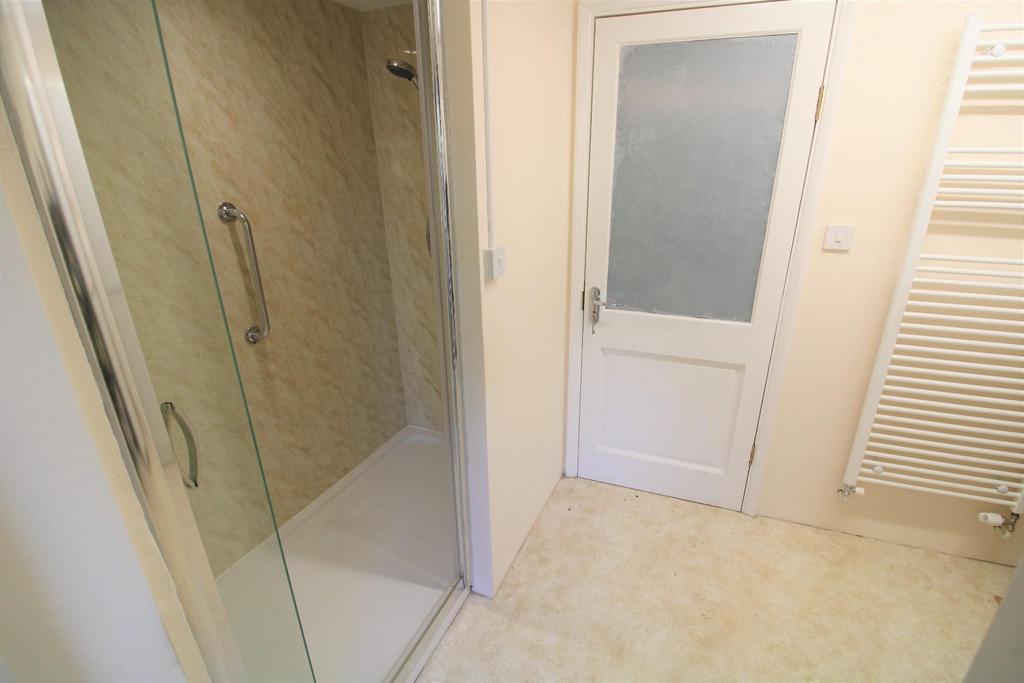 Ground Floor Shower Area