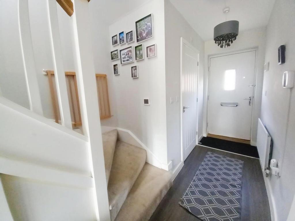 Dewberry Close, Faversham 2 bed semidetached house £360,000