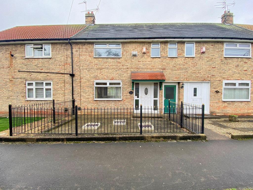 Askrigg Walk, Hull 3 bed terraced house for sale £125,000