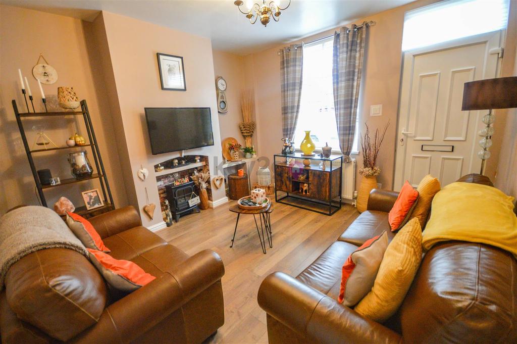 Creswell Road, Clowne, Chesterfield, S43 2 bed terraced house for sale