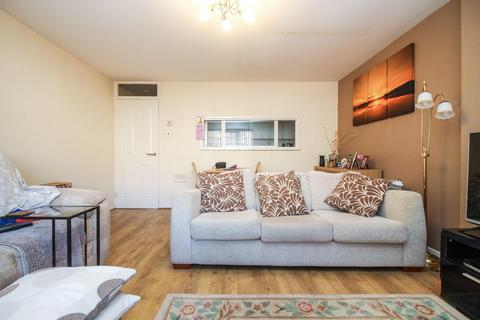 1 bedroom flat for sale - Regents Court, Newcastle Upon Tyne