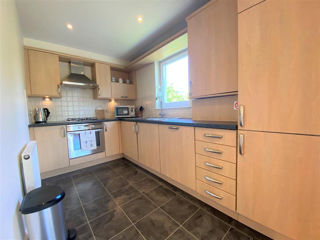 Riverside Park, Blairgowrie 2 bed flat £650 pcm (£150 pw)