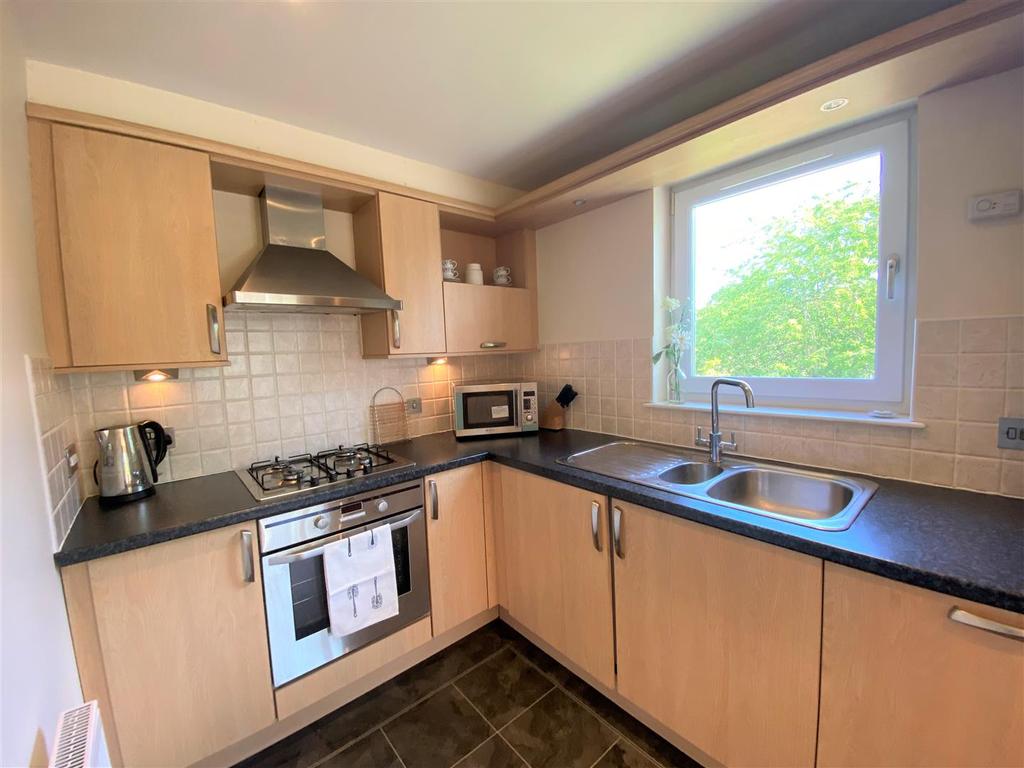 Riverside Park, Blairgowrie 2 bed flat £650 pcm (£150 pw)