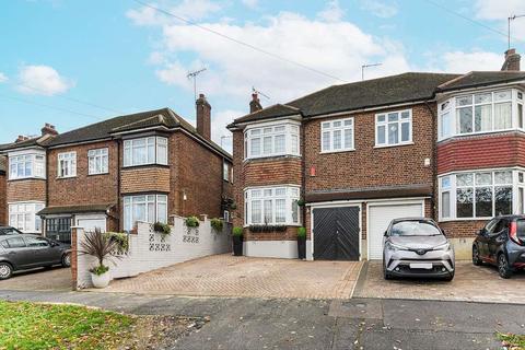 140 Sewardstone Road, London, E4 7PY