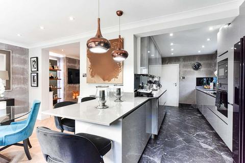 140 Sewardstone Road, London, E4 7PY