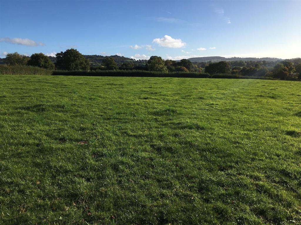 Culmstock, Cullompton Land £90,000