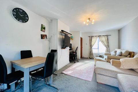 13 Creteway Close, Folkestone, CT19 6LH