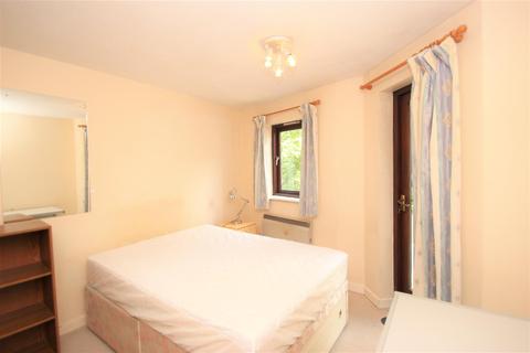 2 bedroom house to rent - The Heyes, Oxford
