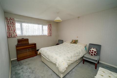 132 Nelson Road, Leighton Buzzard, LU7 3EG