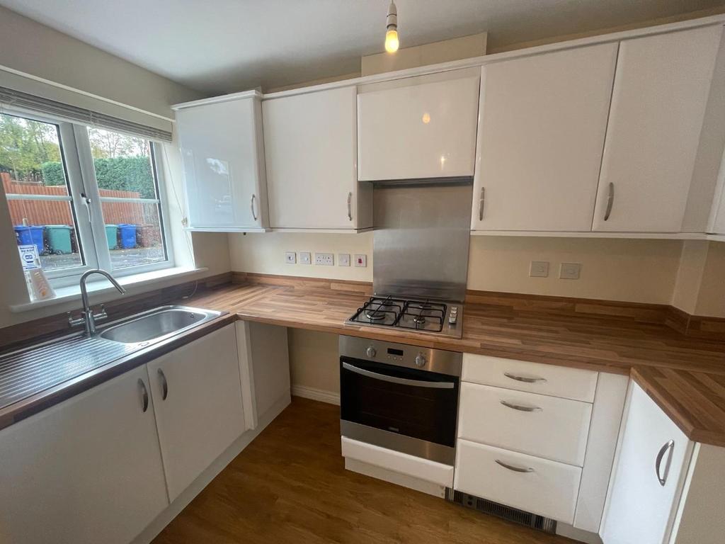 Levett Grange, Rugeley 2 bed house £795 pcm (£183 pw)