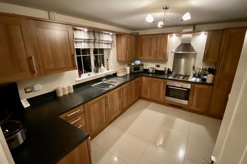 4 bedroom detached house for sale - Ffordd Y Glowyr, Betws, Ammanford