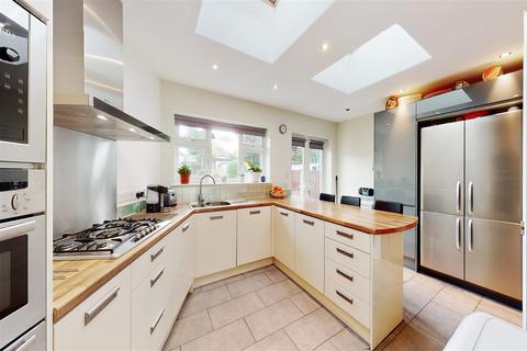 133 Abbotts Drive, Wembley, HA0 3SH