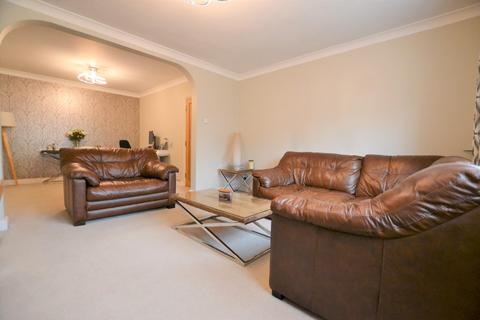 14 Chestnut Walk, Bristol, BS13 7RJ