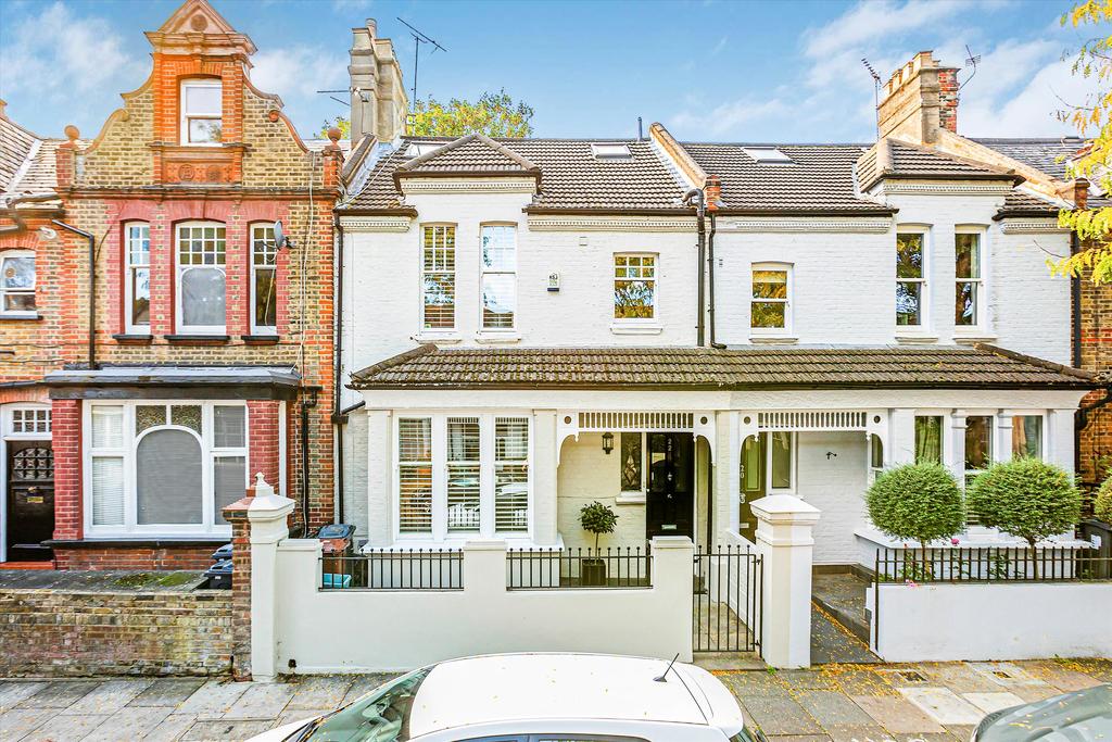 Brackley Road, Chiswick, London, W4 4 bed terraced house £1,800,000
