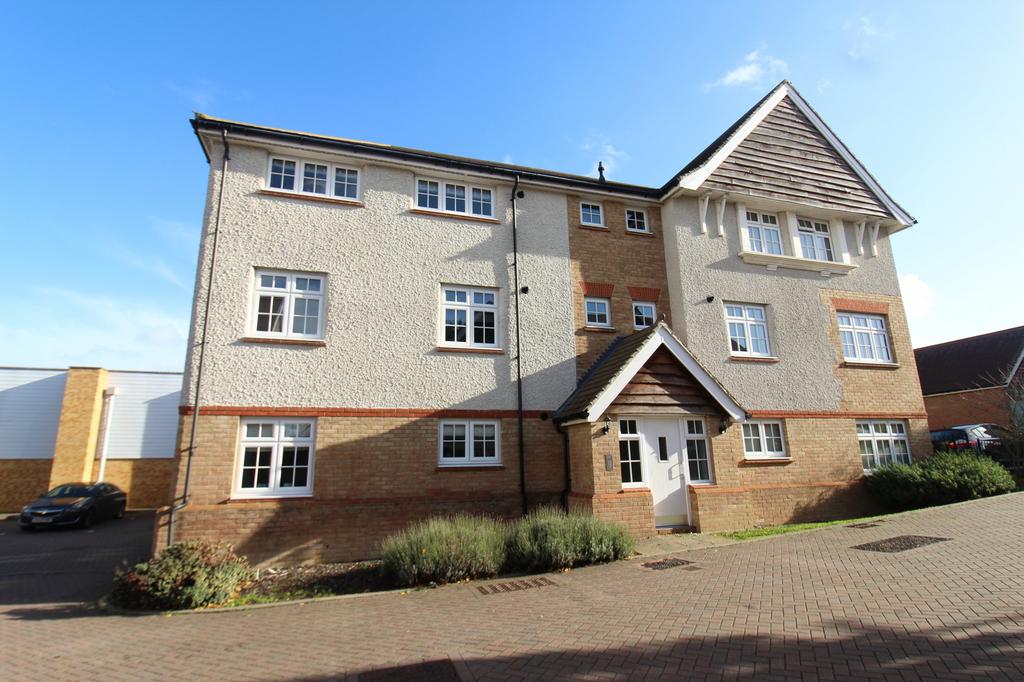 Albion Drive, Larkfield, ME20 2 bed apartment £225,000
