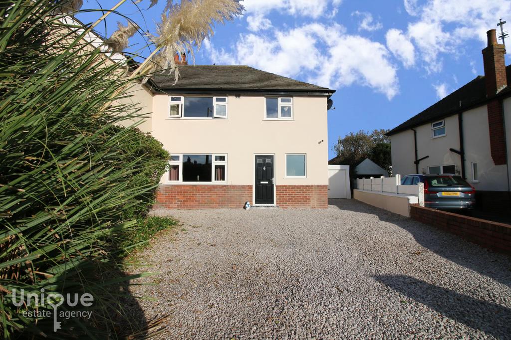 St. Davids Road North, Lytham St. Annes, FY8 3 bed semidetached house