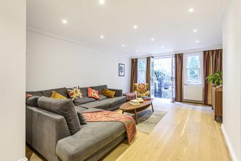 2 Aliwal Mews, London, SW11 1RA