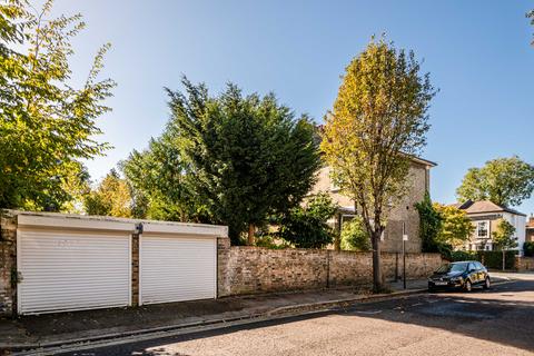 54 Malvern Road, London, E8 3LP