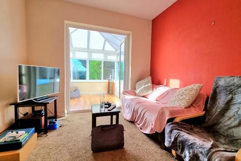 5 bedroom semi-detached house to rent, Woodstock Road, Worcester WR2