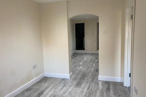 undefined, Huddersfield Road, Oldham, OL4
