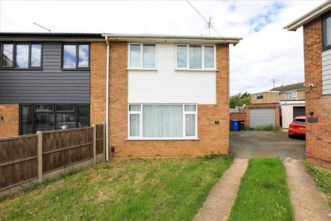 3 bedroom semi-detached house for sale, Thames Court, Burton Latimer