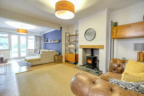 32 Beechwood Drive, Norwich, NR7 0LP