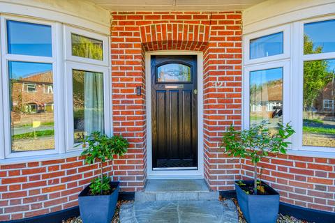 32 Beechwood Drive, Norwich, NR7 0LP