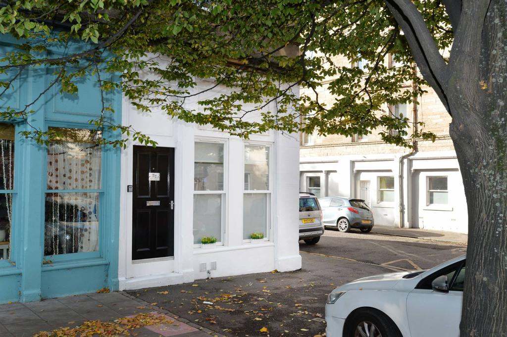 7c Balfour Street, Edinburgh, EH6 5BY 3 bed flat £230,000