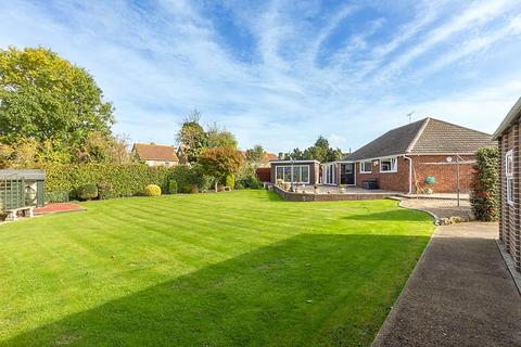 2 Broadacre, Teynham, Sittingbourne, ME9 9EW