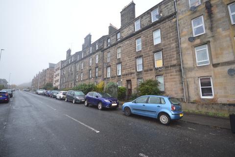 2 bedroom flat to rent, Blackness Road, West End, Dundee, DD2