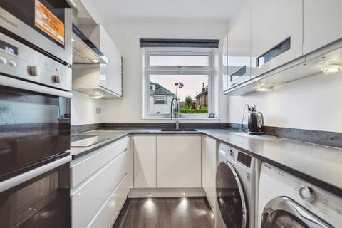 23 Mansefield Crescent, Clarkston, Glasgow, G76 7DZ