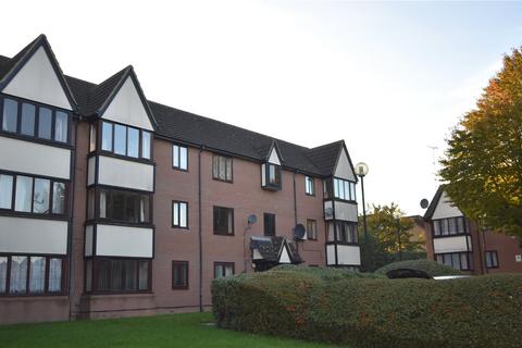 2 bedroom apartment for sale, Petunia Court, Luton, Bedfordshire, LU3