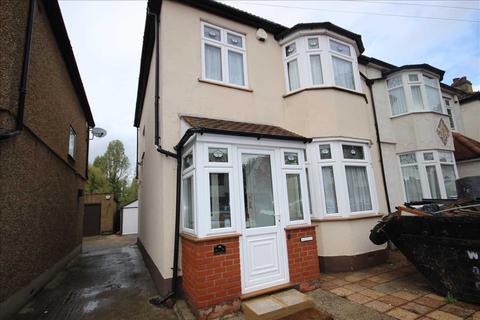 3 bedroom end of terrace house to rent - Hillcrest Road, Hornchurch, Hornchurch