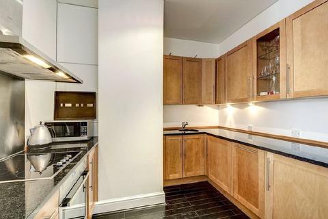 2 bedroom apartment for sale - Spring Gardens, London, SW1A