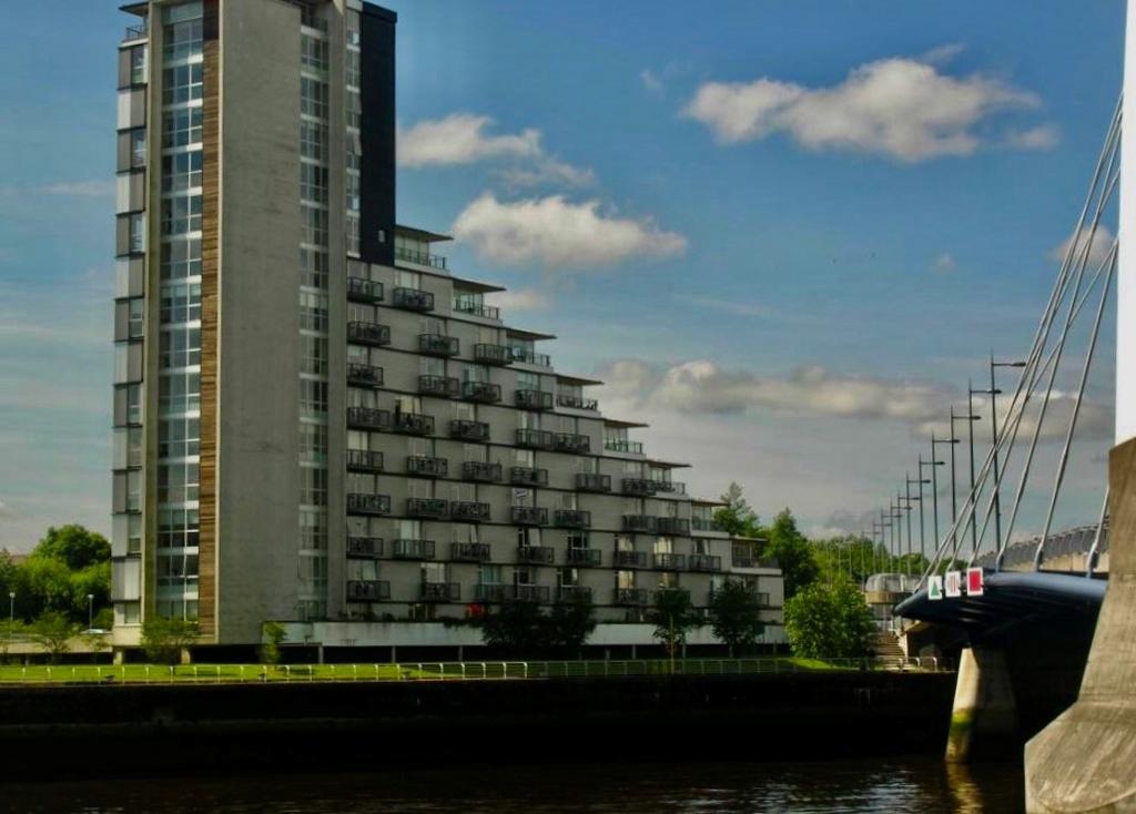 Apartment in Glasgow - View 2