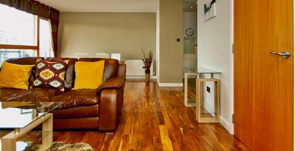 Apartment in Glasgow - View 4