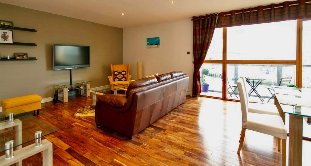 Apartment in Glasgow - View 5
