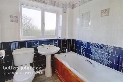 3 bedroom semi-detached house to rent - Waterbeck Grove, Trentham