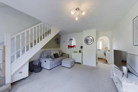 27 Bodenham Close, Buckingham, MK18 7HR