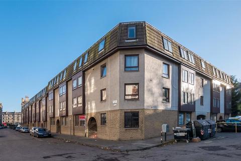 undefined, Lochrin Place, Edinburgh, EH3