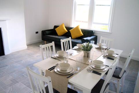 6 bedroom apartment to rent - Headingley Lane, Leeds LS6 2EL