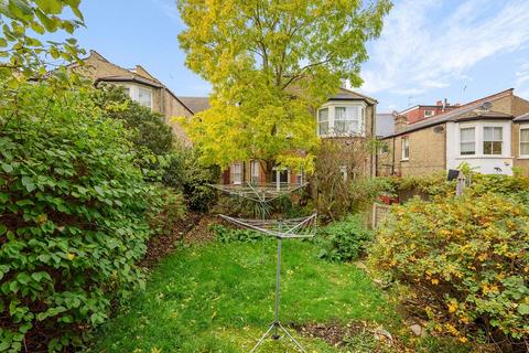 46 Wilton Road, London, N10 1LS
