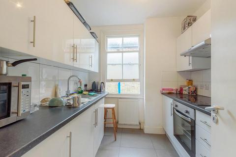 46 Wilton Road, London, N10 1LS