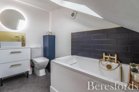 3 bedroom semi-detached house for sale, Rayfield Close, Barnston, CM6